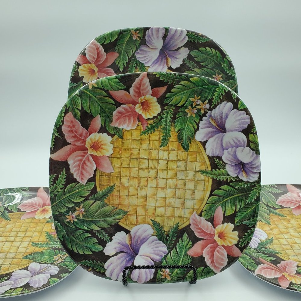 Merritt Melamine Floral Dinner Plates NWOT